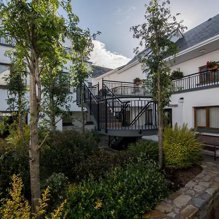 Donegan Court 3* Голуэй